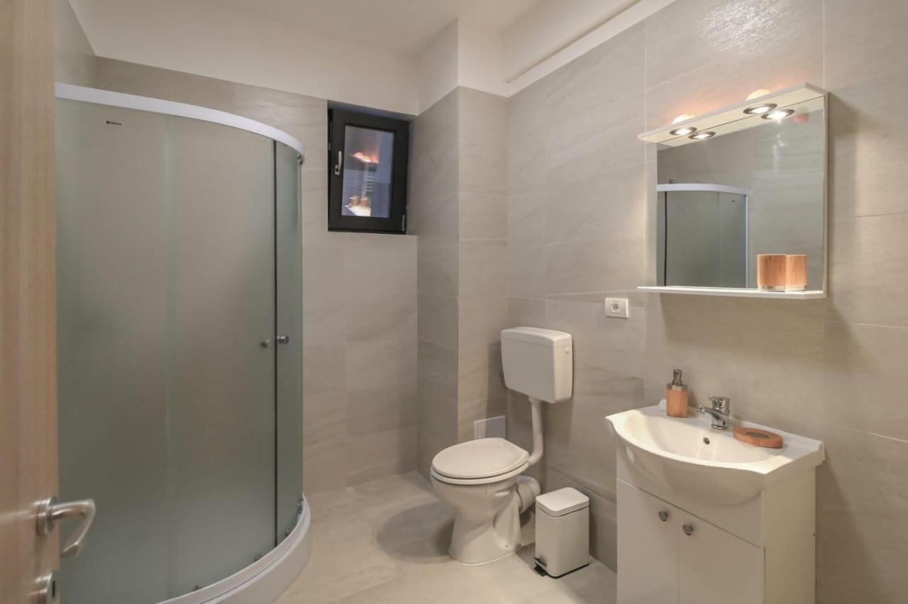 Cc Belle Studio Apartment Navodari Exterior photo